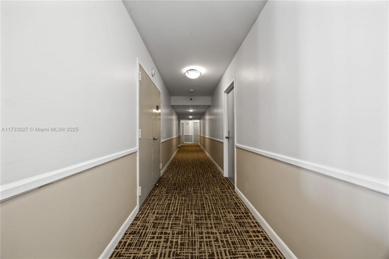 300 Three Islands Blvd, Unit 102, Hallandale Beach, FL 33009 Photo