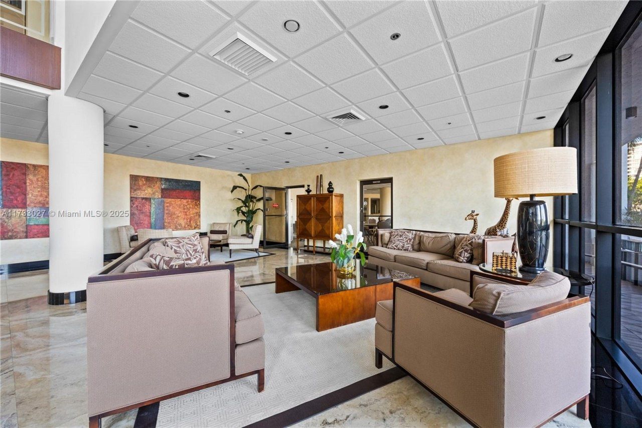 300 Three Islands Blvd, Unit 102, Hallandale Beach, FL 33009 Photo