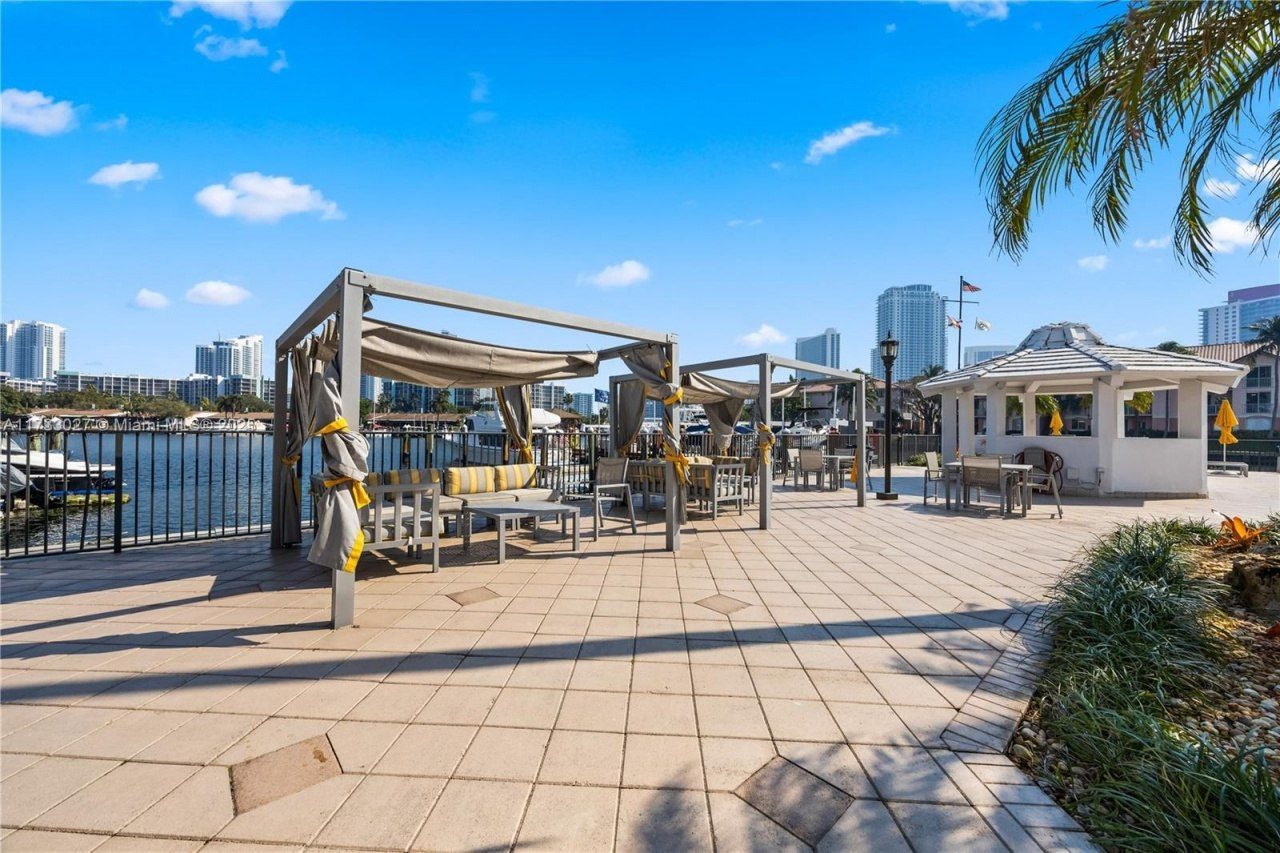 300 Three Islands Blvd, Unit 102, Hallandale Beach, FL 33009 Photo