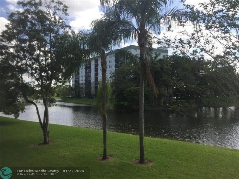 2236 N Cypress Bend Drive, Unit 209, Pompano Beach, FL 33069 Photo