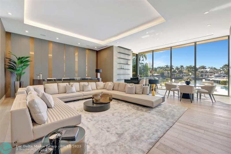 2560 Del Lago Dr, Fort Lauderdale, FL 33316 Photo