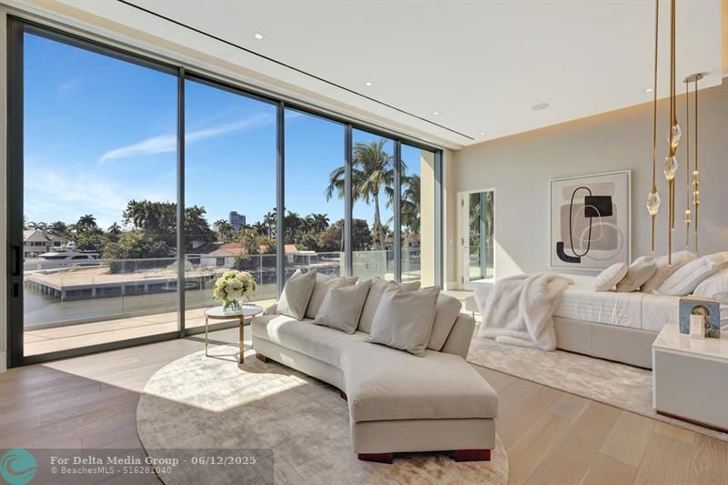 2560 Del Lago Dr, Fort Lauderdale, FL 33316 Photo