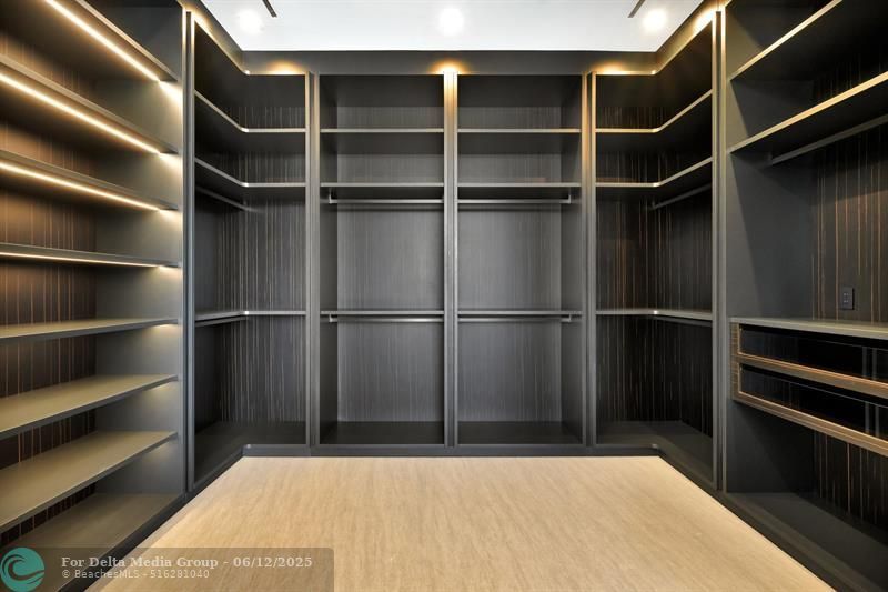 2560 Del Lago Dr, Fort Lauderdale, FL 33316 Photo