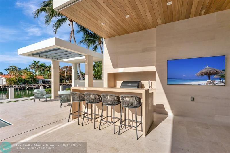 2560 Del Lago Dr, Fort Lauderdale, FL 33316 Photo