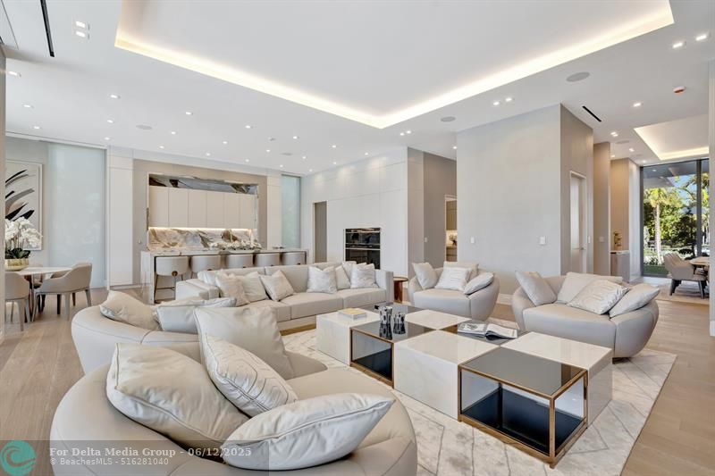 2560 Del Lago Dr, Fort Lauderdale, FL 33316 Photo