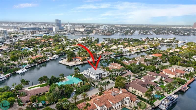 2560 Del Lago Dr, Fort Lauderdale, FL 33316 Photo