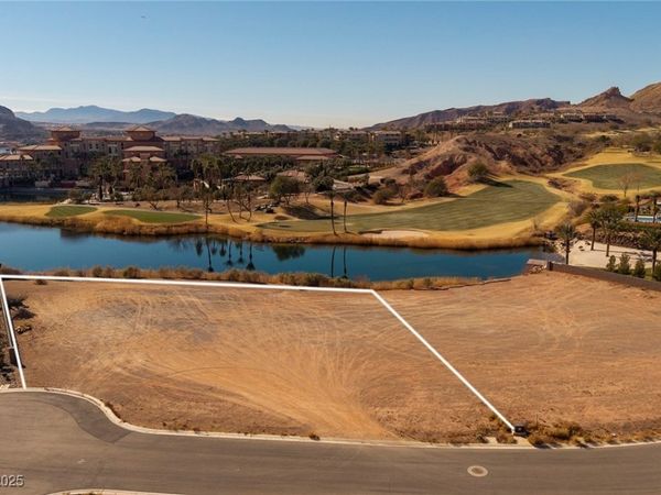 19 Summer House Drive, Henderson, NV 89011