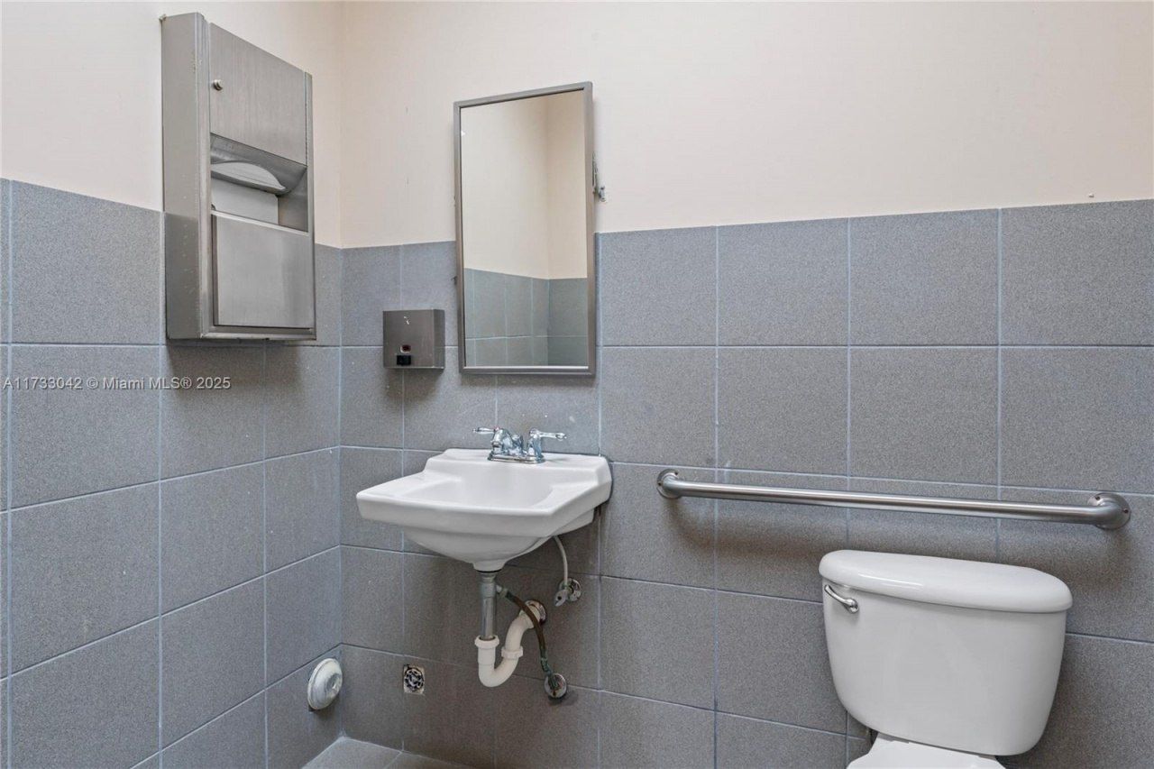 13250 SW 135th Ave, Miami, FL 33186 Photo