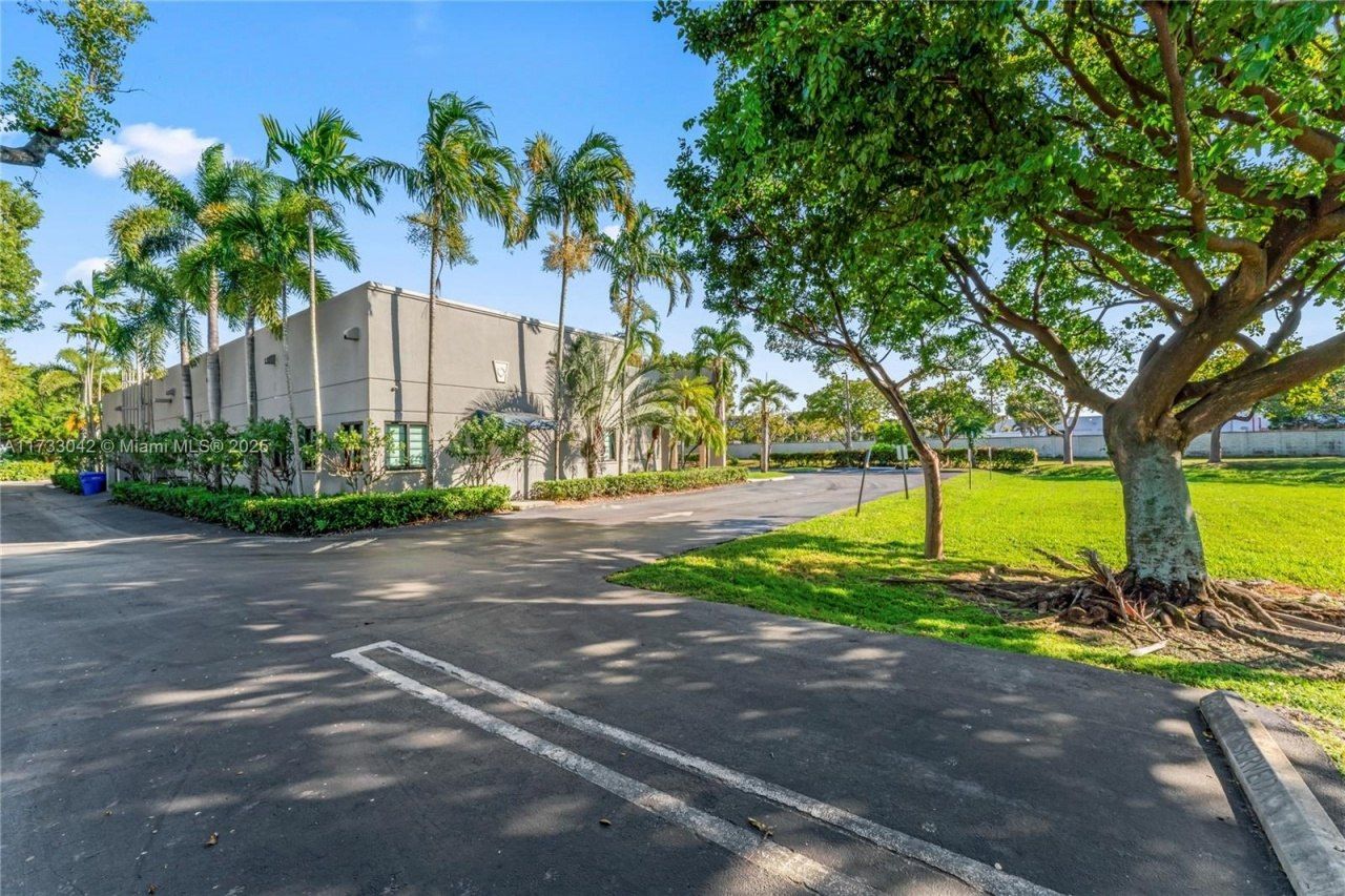 13250 SW 135th Ave, Miami, FL 33186 Photo