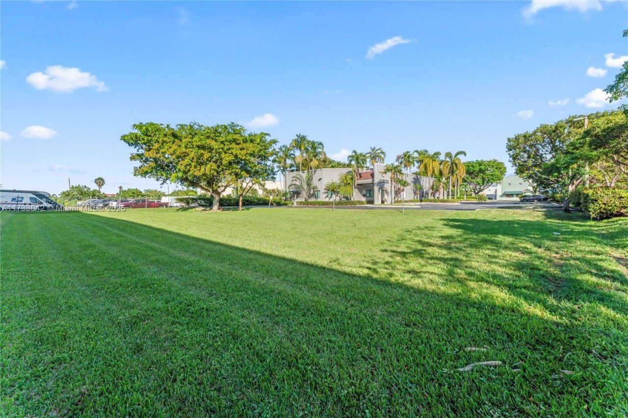 13250 SW 135th Ave, Miami, FL 33186 Photo