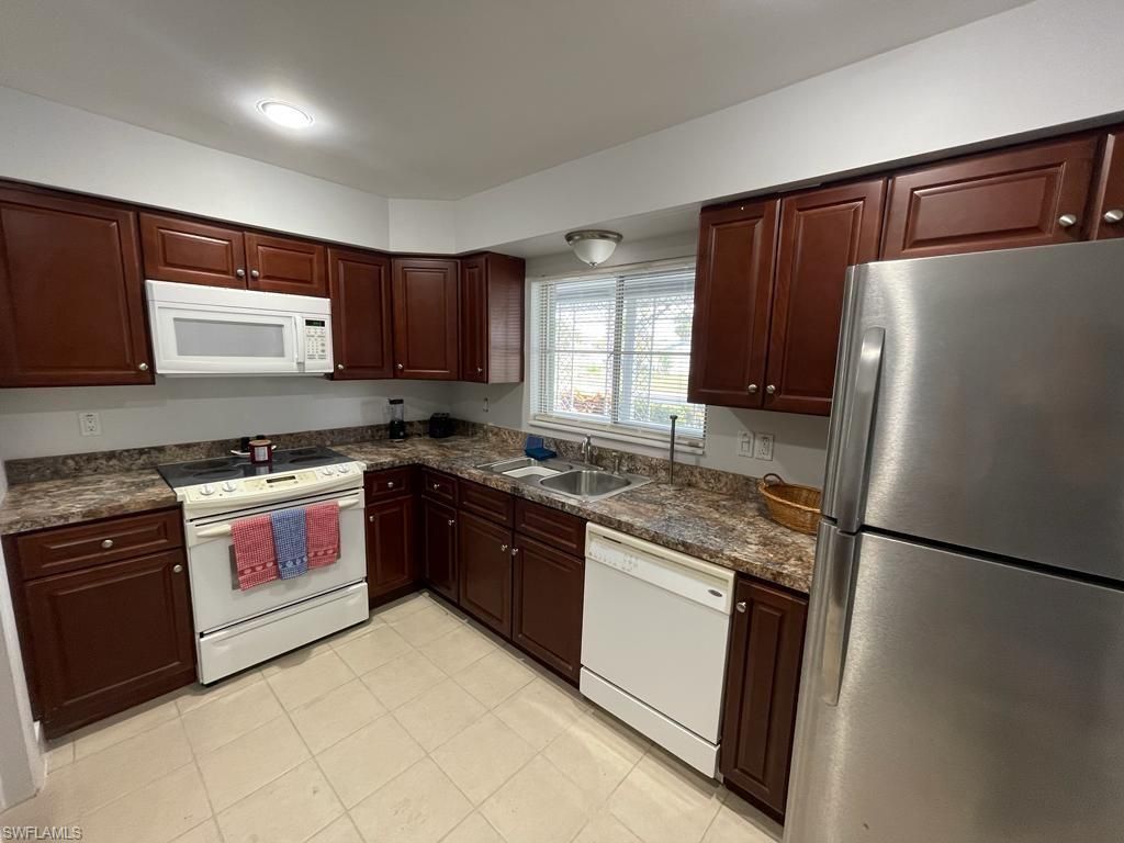 1326 SE 46th St, Cape Coral, FL 33904 Photo