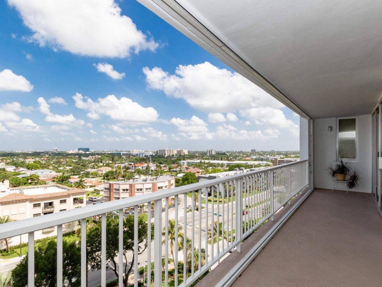 4300 N Ocean Boulevard, Unit 9g, Fort Lauderdale, FL 33308 Photo