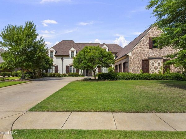 106 Chicot Cove, Ridgeland, MS 39157