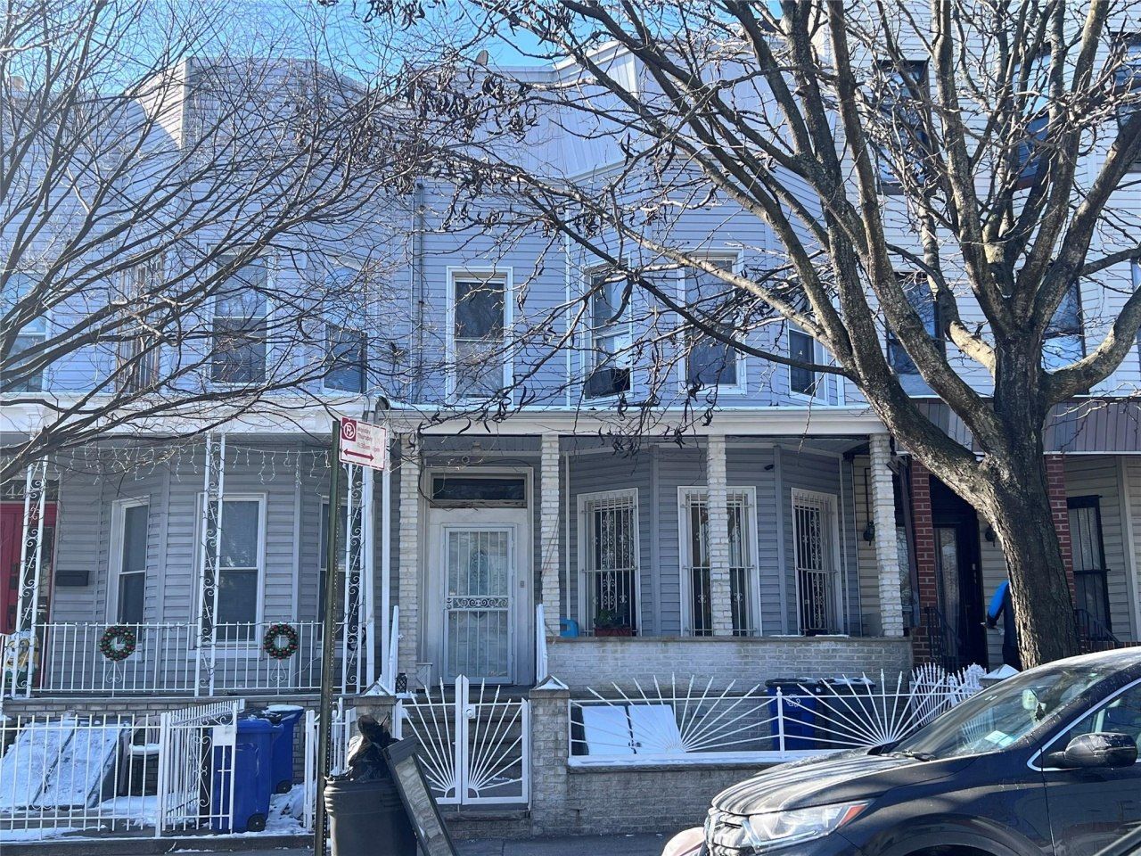 42 Norwood Avenue, Brooklyn, NY 11208 Main Photo