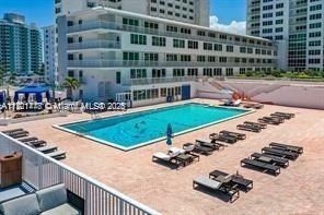 5401 Collins Ave, Unit 430, Miami Beach, FL 33140 Photo