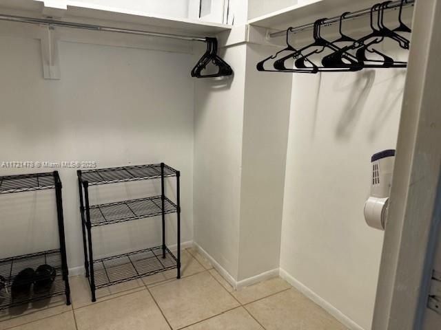 5401 Collins Ave, Unit 430, Miami Beach, FL 33140 Photo