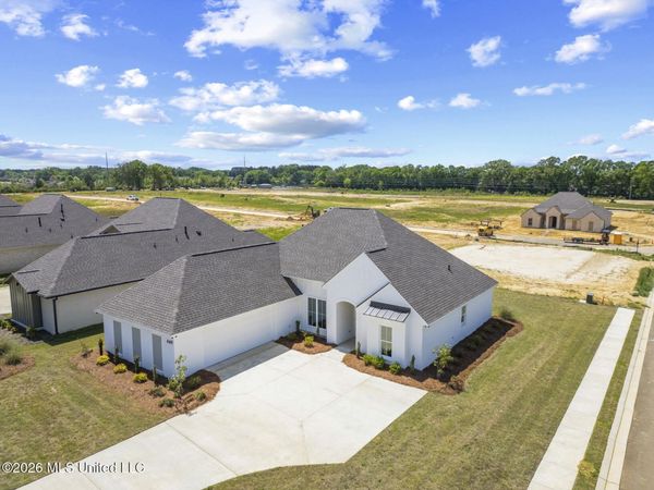 449 Aurora Circle, Canton, MS 39046