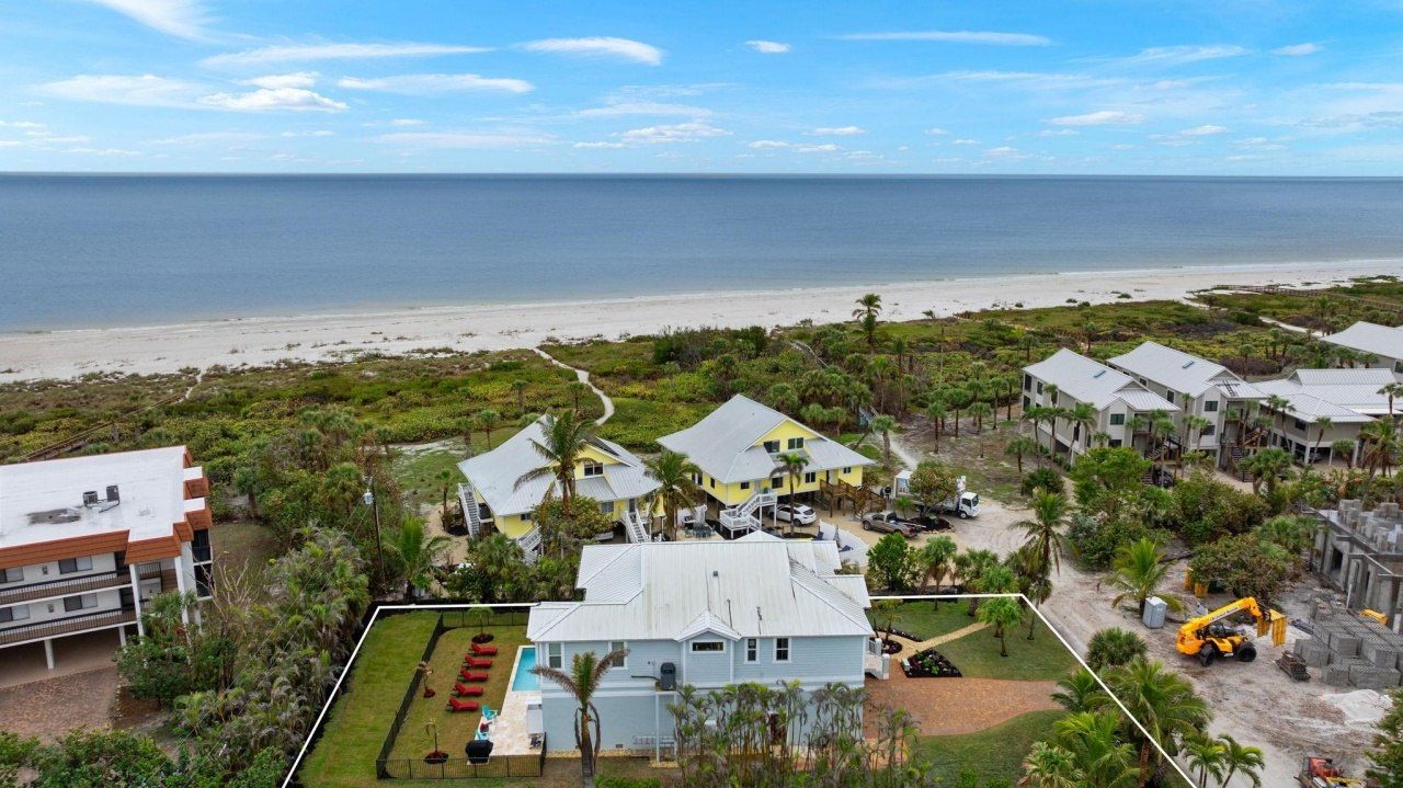 1114 Seagrape Ln, Sanibel, FL 33957 Photo