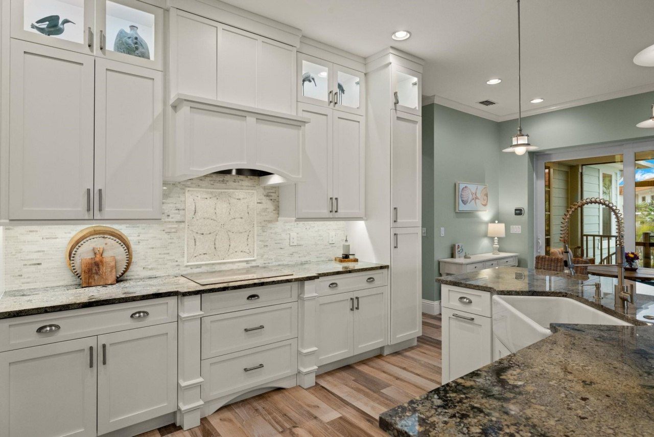 1114 Seagrape Ln, Sanibel, FL 33957 Photo