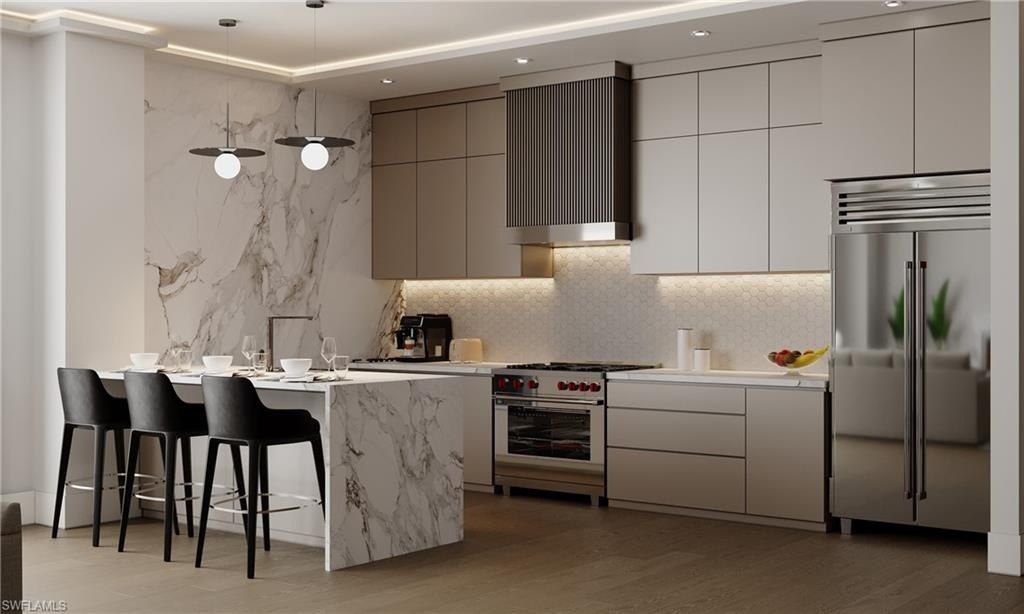 180 9th St S, Unit 302, Naples, FL 34102 Photo