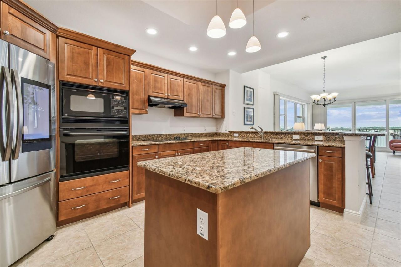 17717 Gulf Boulevard, Unit 601, Redington Shores, FL 33708 Photo