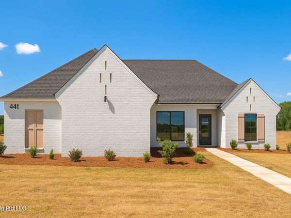 441 Aurora Circle, Canton, MS 39046