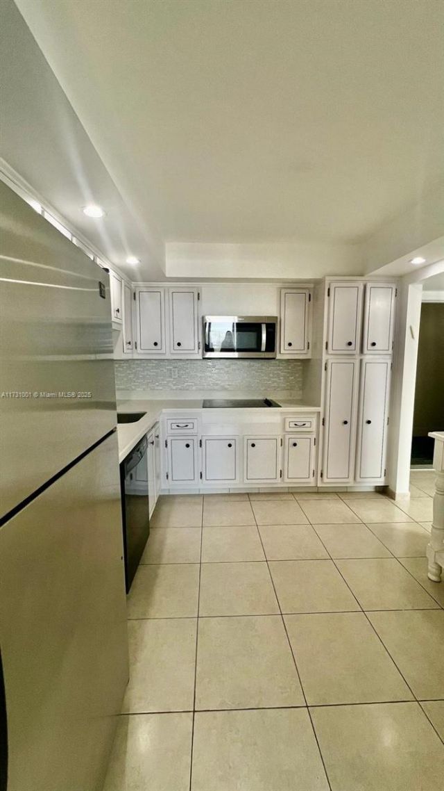 18031 Biscayne Blvd, Unit 1103, Aventura, FL 33160 Photo
