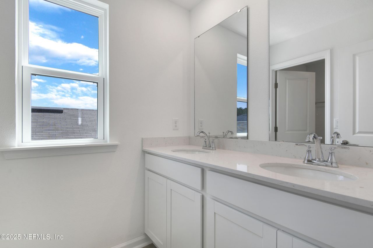 2556 Thaddeus Creek Lane, Jacksonville, FL 32254 Photo