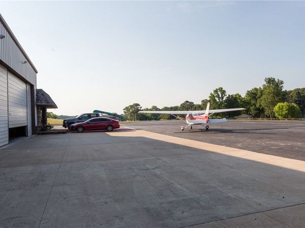 1051 Peterson Avenue, Decatur, AR 72722