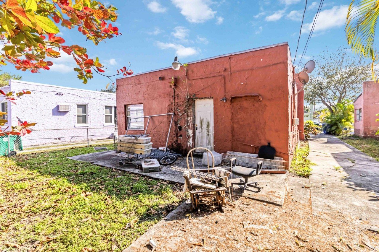 1839 NW 49th Street, Miami, FL 33142 Photo