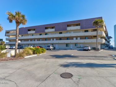 935 Ocean Shore Boulevard, Unit 2120, Ormond Beach, FL 32176