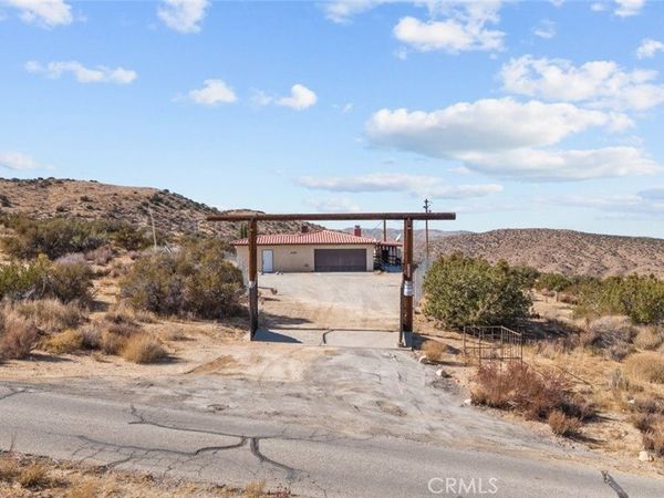 31350 157th Street E, Llano, CA 93544