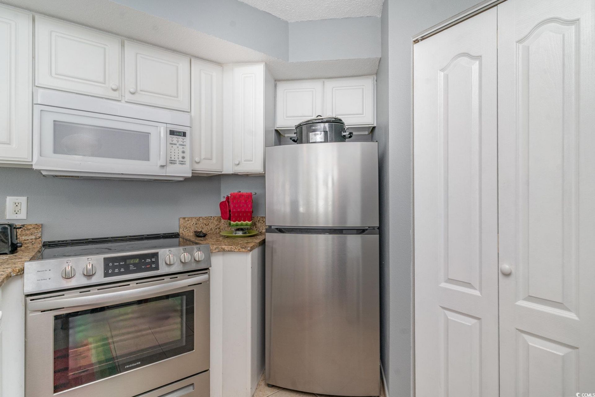 2504 North Ocean Blvd. Photo 10
