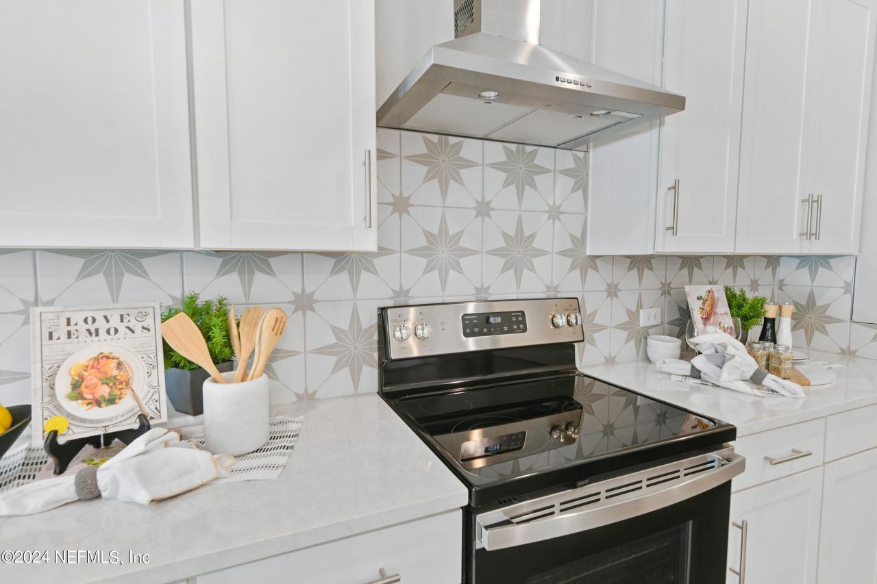 6810 Rhapsody Road, Jacksonville, FL 32244 Photo