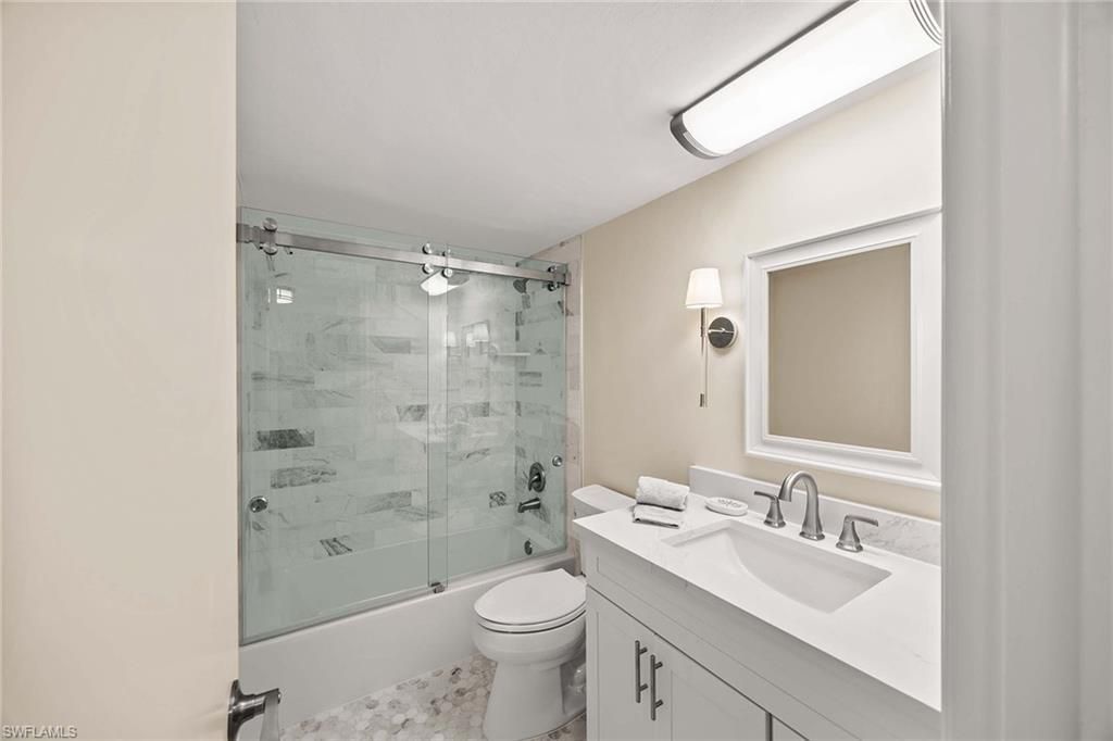 375 8th Ave S, Unit D, Naples, FL 34102 Photo