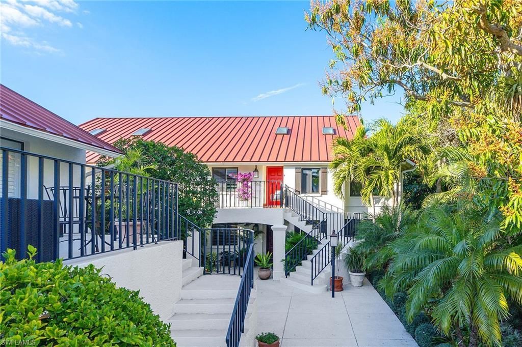 375 8th Ave S, Unit D, Naples, FL 34102 Photo