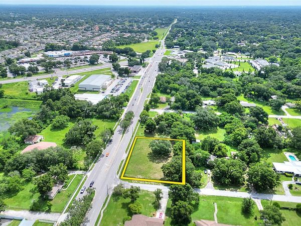 703 E LUMSDEN ROAD, BRANDON, FL 33511