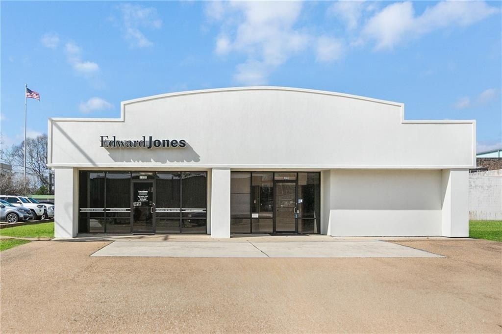 319 MEMPHIS Street, Bogalusa, LA 70427