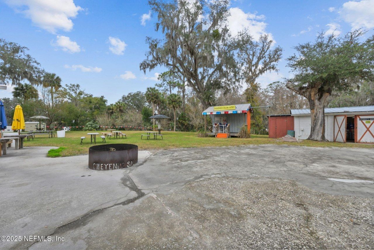 337 S Highway 17, East Palatka, FL 32131 Photo