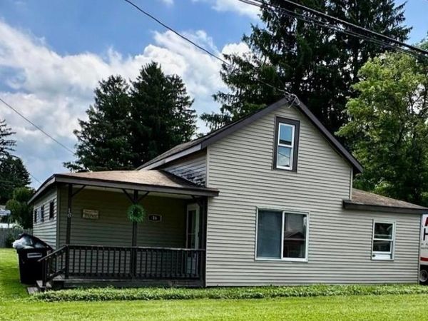 16 Canal Street, Big Flats, NY 14814