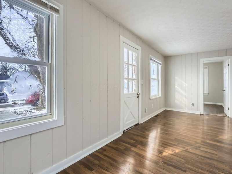 2950 Grasmere Avenue, Columbus, OH 43224 Photo 2