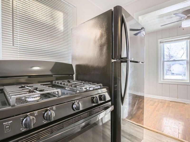 2950 Grasmere Avenue, Columbus, OH 43224 Photo 6