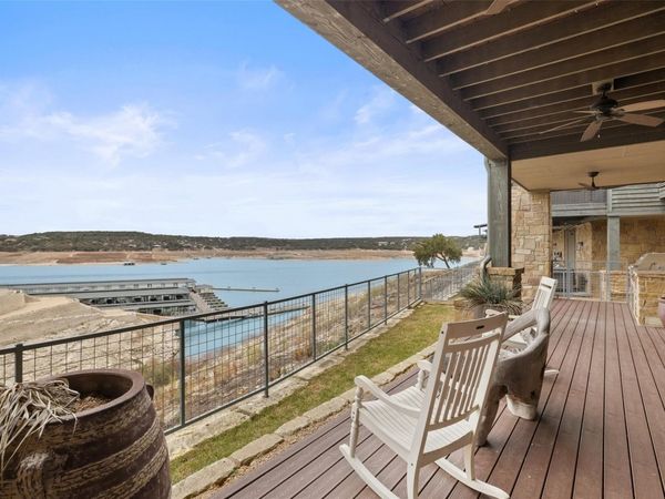 2217 Seabiscuit CV, Unit 127, Spicewood, TX 78669