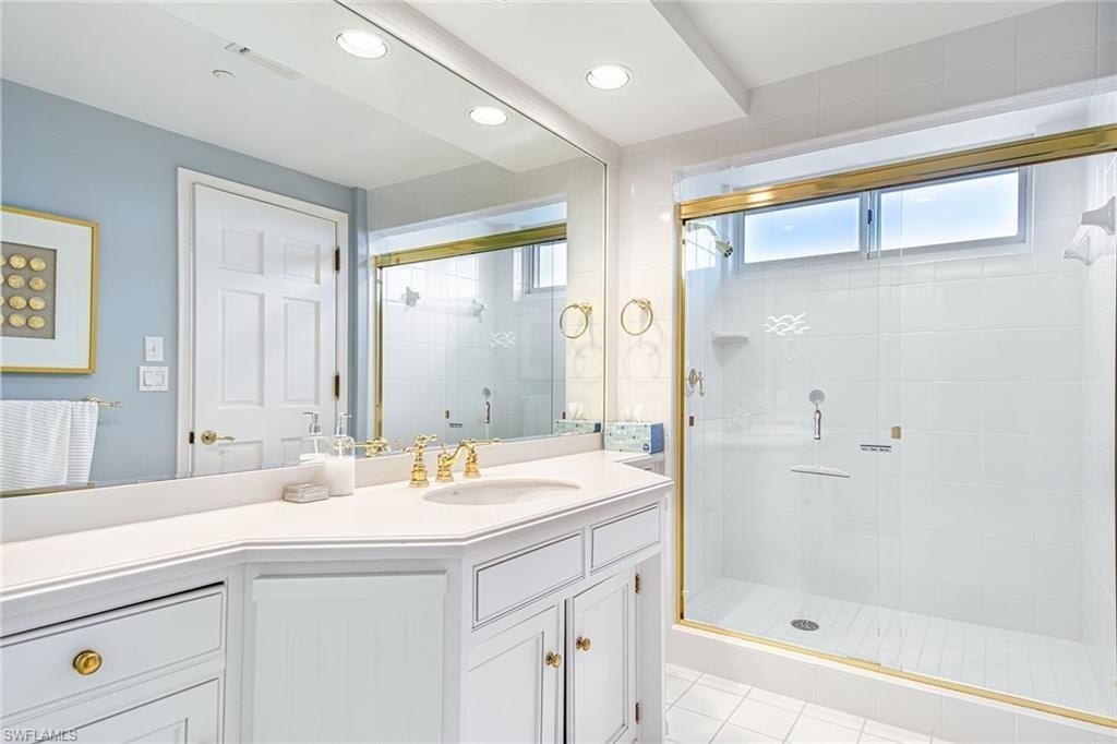 10 Seagate Dr, Unit 6N, Naples, FL 34103 Photo