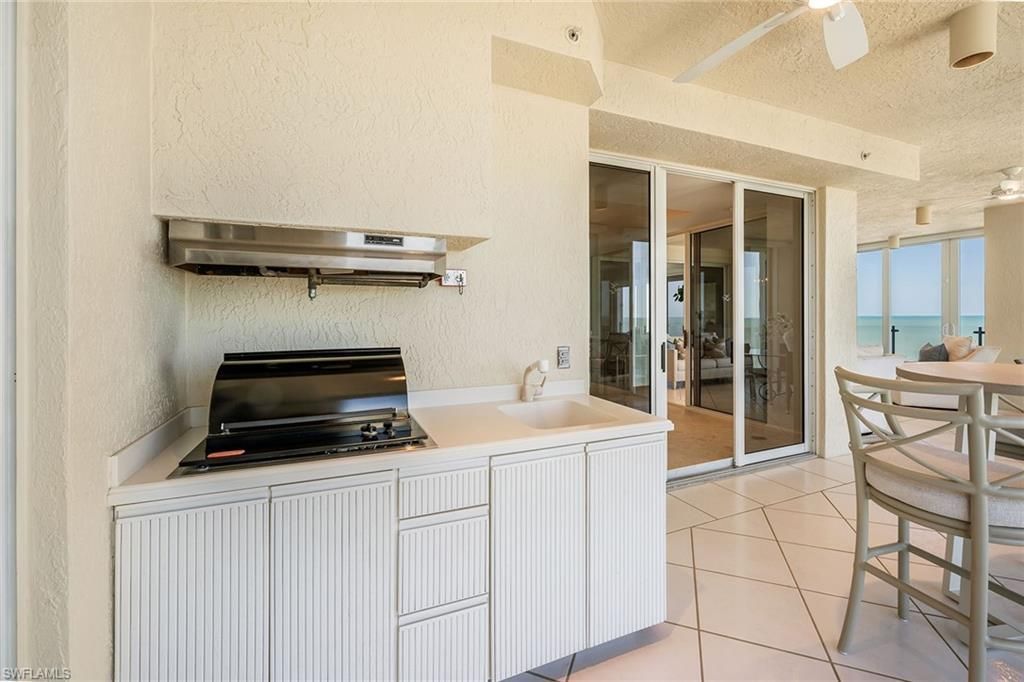 10 Seagate Dr, Unit 6N, Naples, FL 34103 Photo