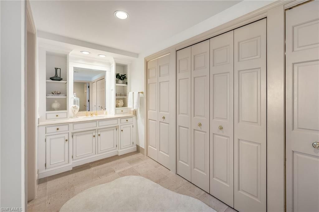 10 Seagate Dr, Unit 6N, Naples, FL 34103 Photo