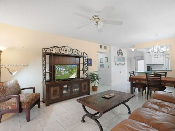 5171 W Oakland Park Blvd, Unit 311, Lauderdale Lakes, FL 33313