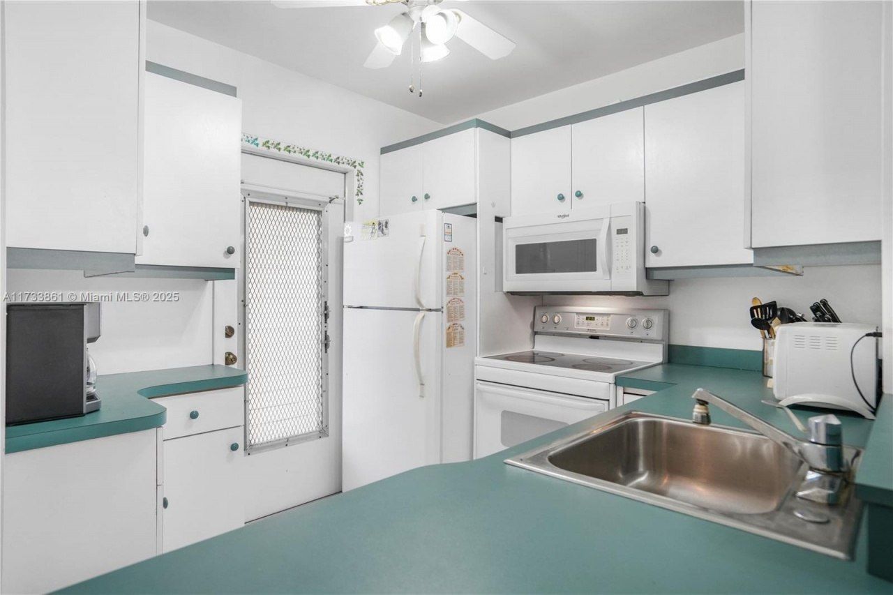 5171 W Oakland Park Blvd, Unit 311, Lauderdale Lakes, FL 33313 Photo