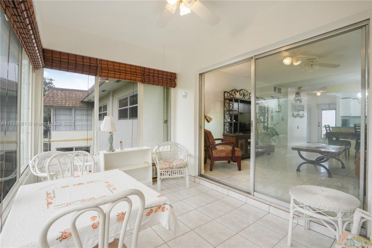 5171 W Oakland Park Blvd, Unit 311, Lauderdale Lakes, FL 33313 Photo