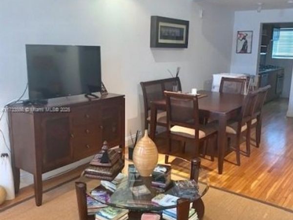 1330 Drexel Ave, Unit 205, Miami Beach, FL 33139